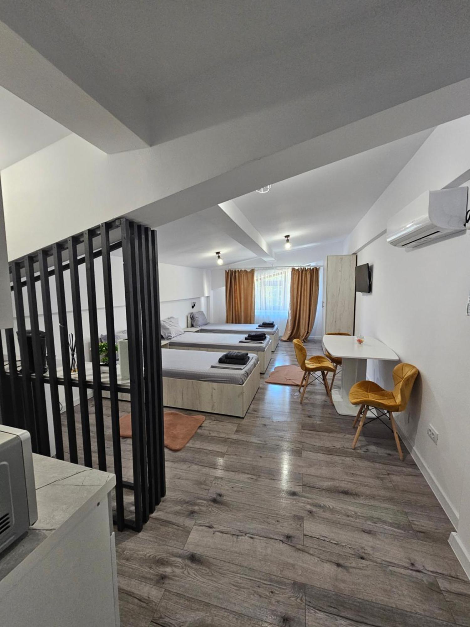 Didi Apartament Craiova Exterior foto
