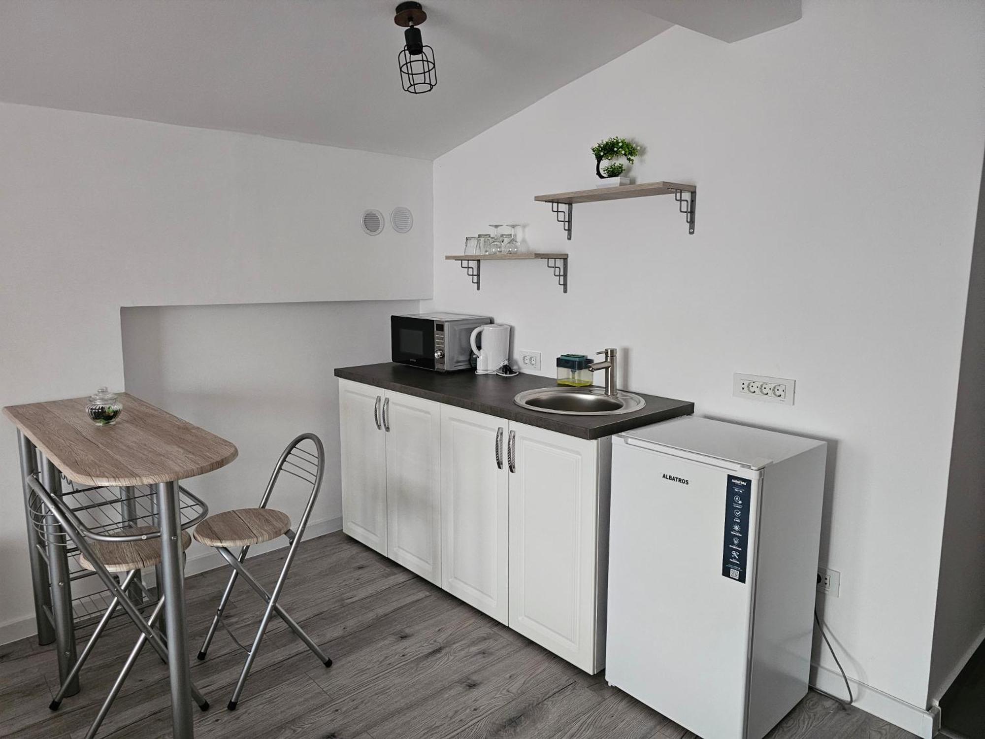 Didi Apartament Craiova Exterior foto